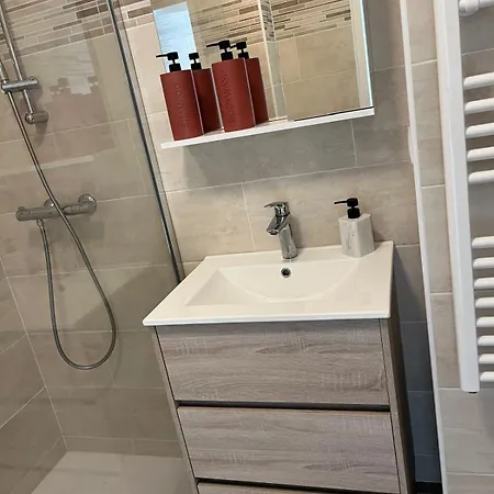 Nice French Riviera, Parking, Tram L1 Au Pied De L'Immeuble Apartament Nicea